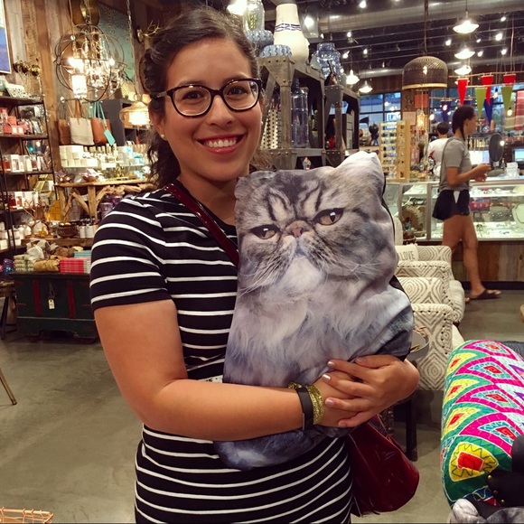 Meet your Posher, Alicia - Picture 4 of 4